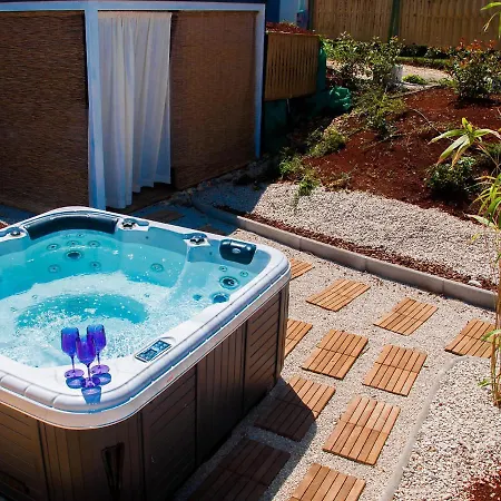 Holiday Home Camping Kastanija-5 By Interhome Vikendica *