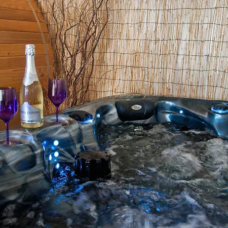 Vikendica Holiday Home Camping Kastanija-5 By Interhome Novigrad (Istria)