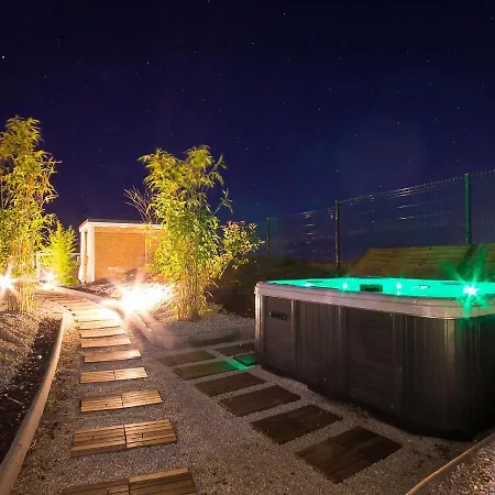 Vikendica Holiday Home Camping Kastanija-5 By Interhome *